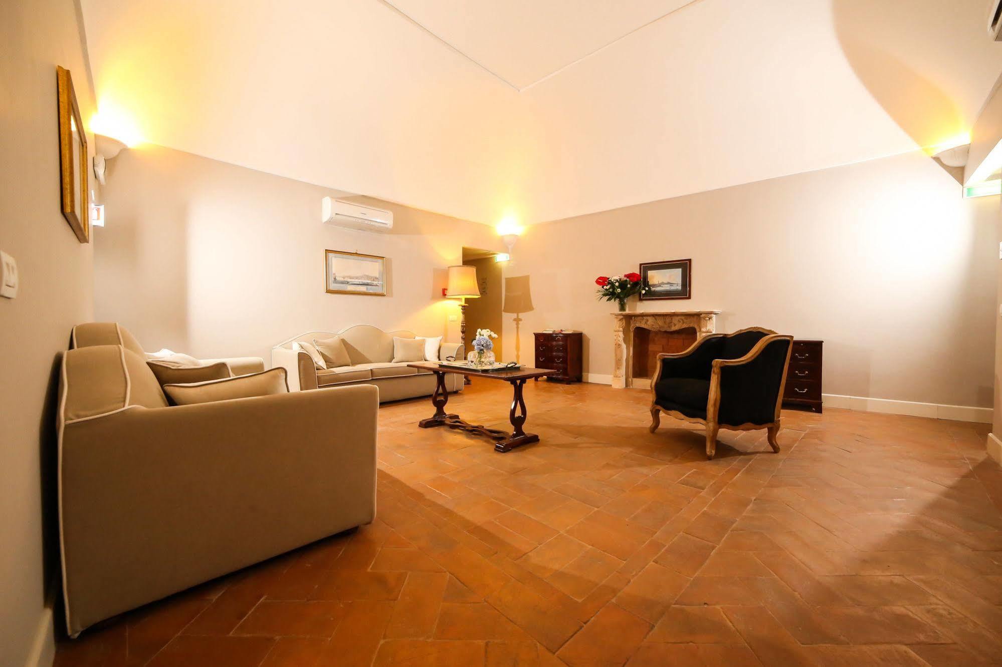 Hotel Palazzo Riario Sforza Neapol Zewnętrze zdjęcie